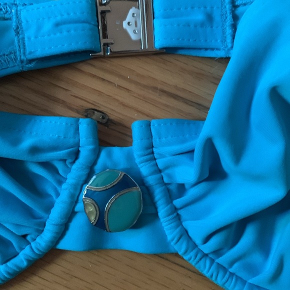 Janine Robin bikini - Picture 6 of 7